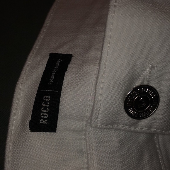 These are brand new tru’s haven’t even worn I got a size to big ima 29 not 34 - Picture 3 of 7